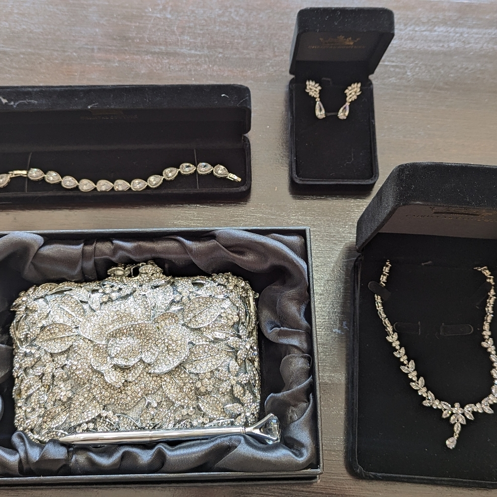 Crystal Couture Jewelry Set